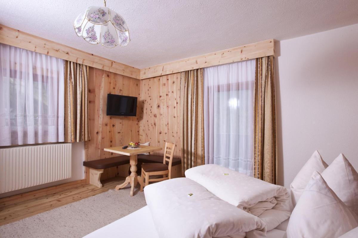 Haus Stefan Villa Längenfeld Room photo